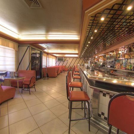 Hotel Avenida Beas de Segura Luaran gambar