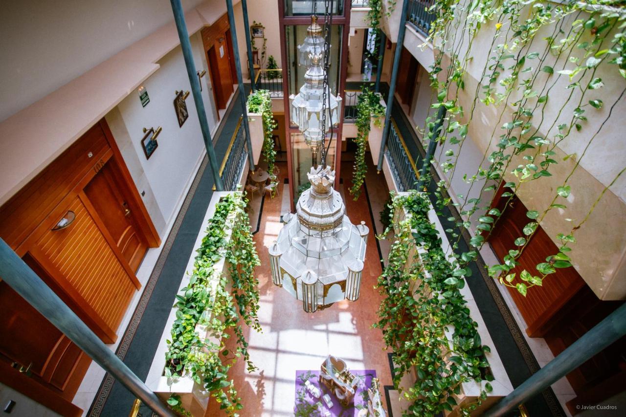 Hotel Avenida Beas de Segura Luaran gambar