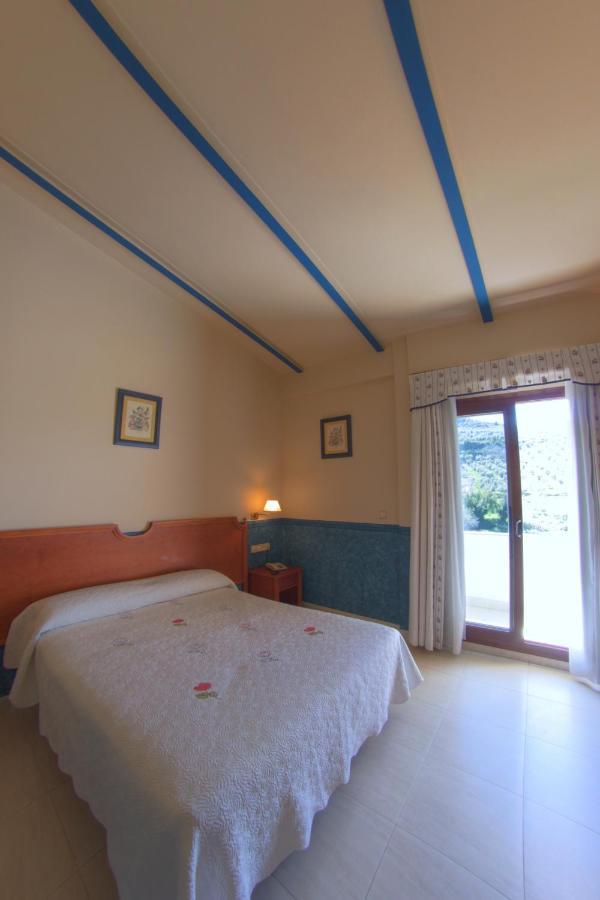 Hotel Avenida Beas de Segura Luaran gambar
