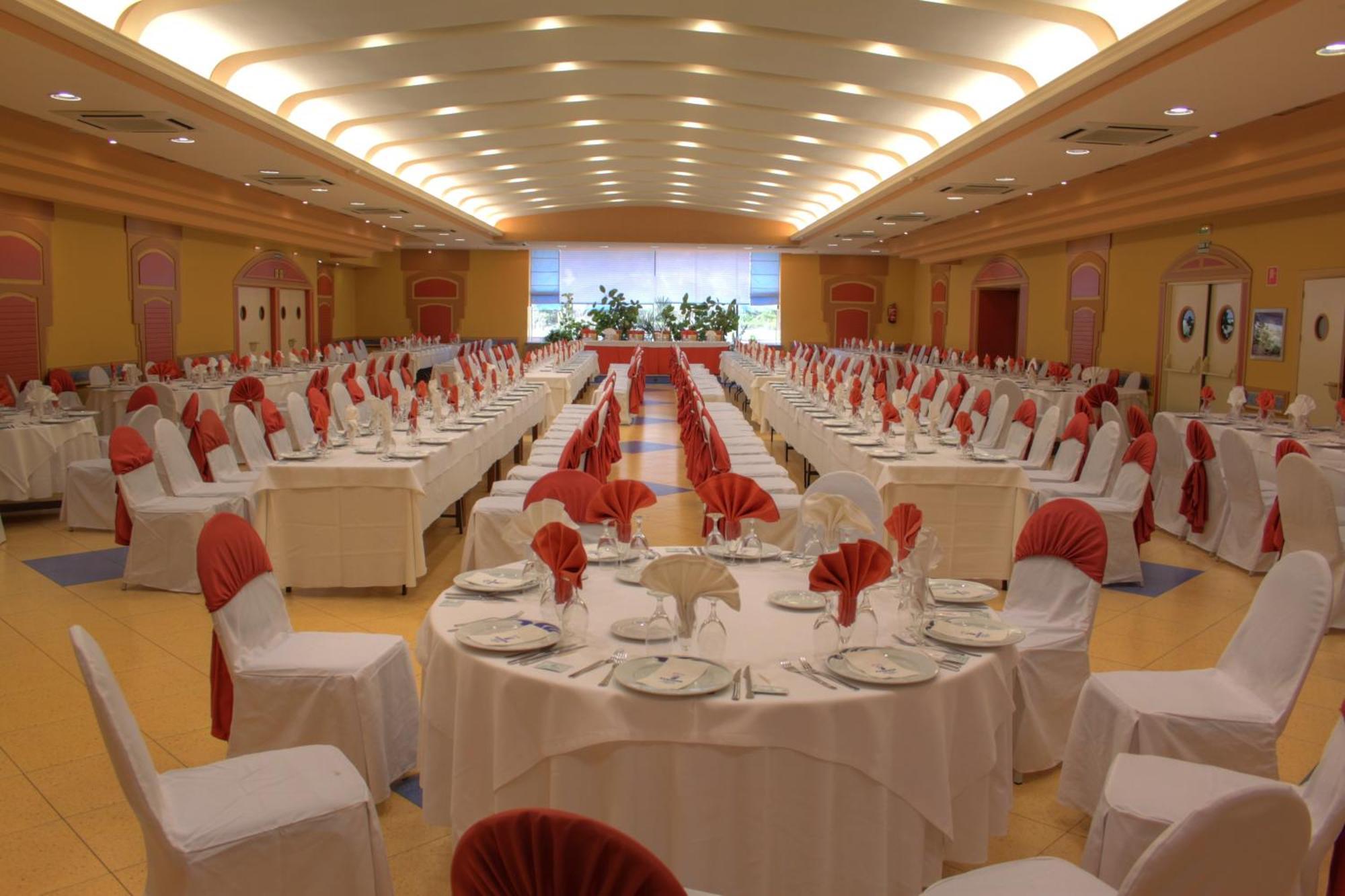 Hotel Avenida Beas de Segura Luaran gambar